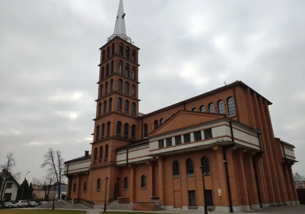 Parafia św. Stefana w Radomiu – historia, działalność i kontakt