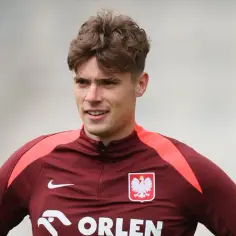 Nicola Zalewski wiek: Zaskakujące fakty o młodym piłkarzu AS Roma