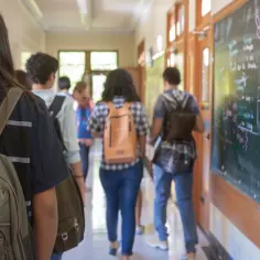 ZDZ Radom: Dlaczego warto wybrać tę szkołę do dalszej edukacji?